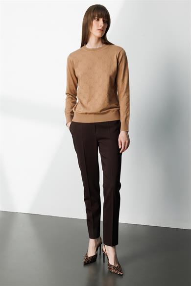 O Yaka Jakarlı Uzun Kol Triko