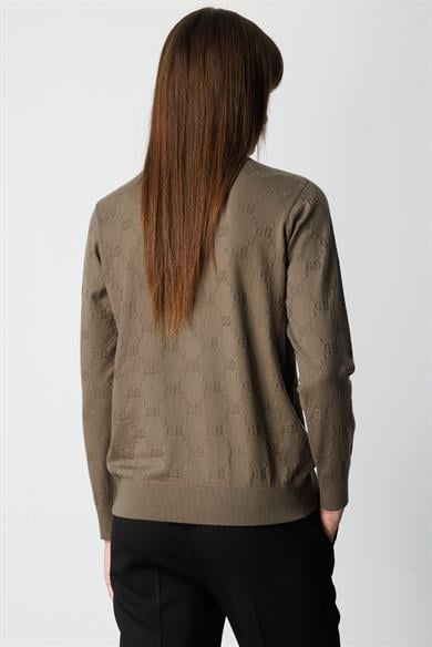 O Yaka Jakarlı Uzun Kol Triko