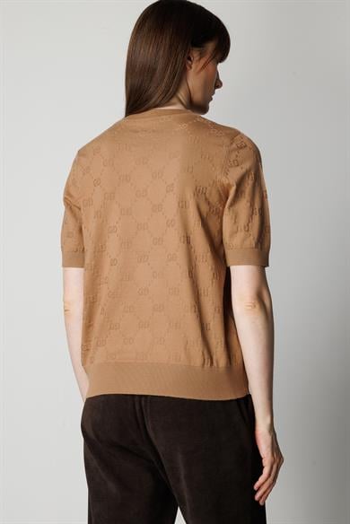 O Yaka Jakarlı Yarım Kol Triko