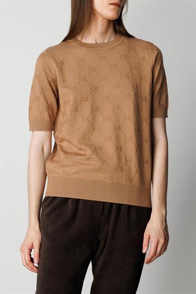 O Yaka Jakarlı Yarım Kol Triko