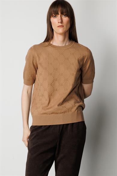 O Yaka Jakarlı Yarım Kol Triko