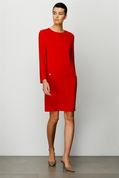 O Yaka Metal Düğmeli Elbise