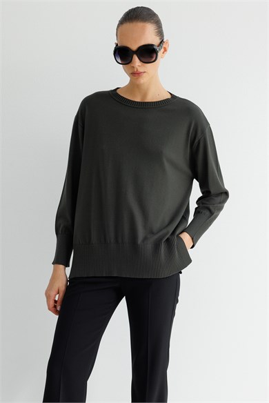 O Yaka Oversize Triko