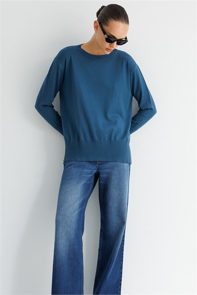 O Yaka Oversize Triko