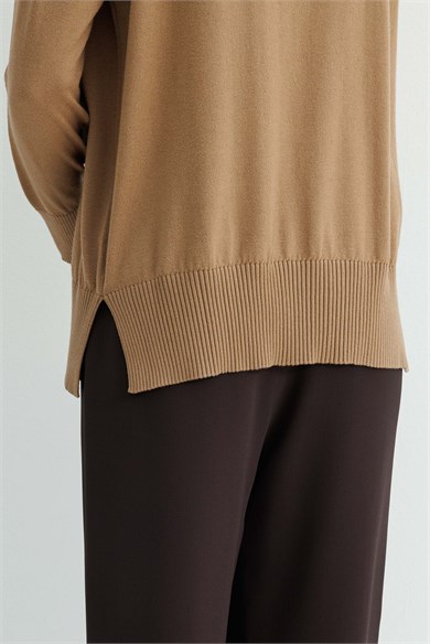 O Yaka Oversize Triko