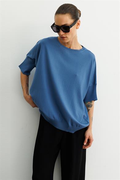 O Yaka Oversize Triko