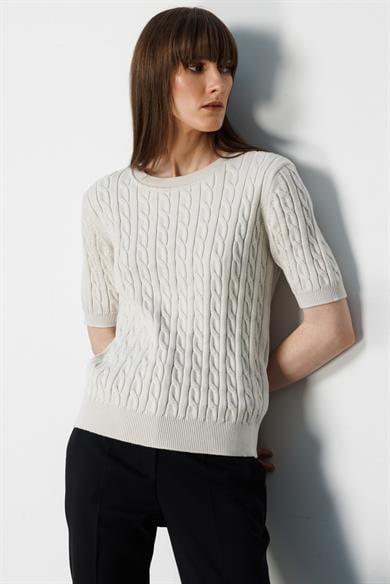 O Yaka Saç Örgü Yarım Kol Triko