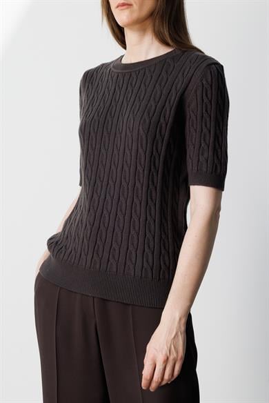 O Yaka Saç Örgü Yarım Kol Triko