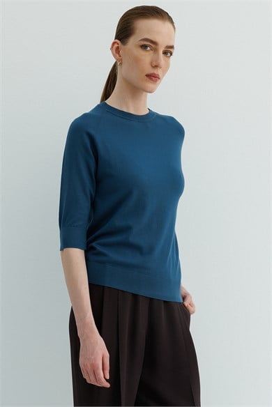 O Yaka Truvakar Kol Triko