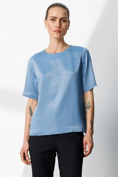 O Yaka Yarım Kol Bluz