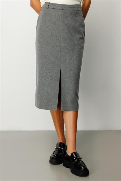 Önden Yırtmaçlı Cepli Yün Etek