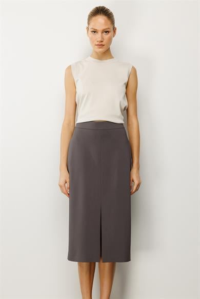 Önden Yırtmaçlı Dar Etek