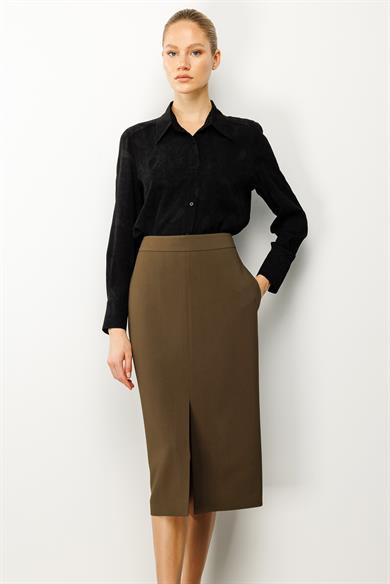 Önden Yırtmaçlı Dar Etek