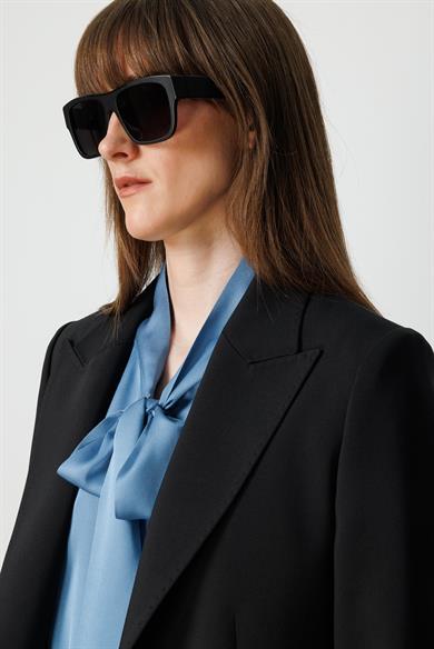 Tek Düğme Puntolu Ceket