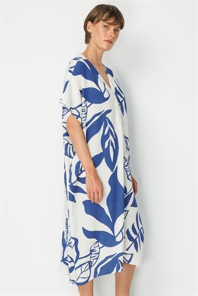 V Yaka Desenli Keten Elbise