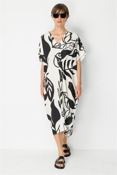 V Yaka Desenli Keten Elbise