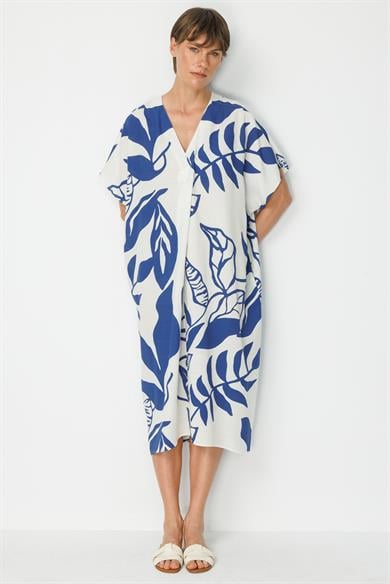 V Yaka Desenli Keten Elbise