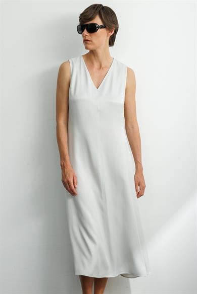 V Yaka Kolsuz Elbise