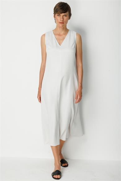 V Yaka Kolsuz Elbise