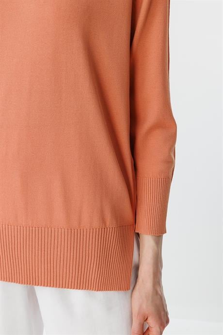 0 Yaka Oversize Triko