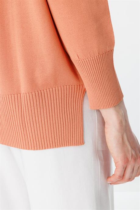 0 Yaka Oversize Triko