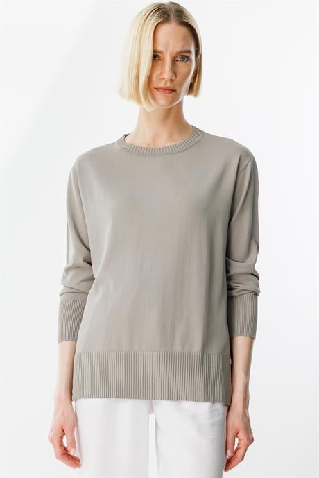 0 Yaka Oversize Triko
