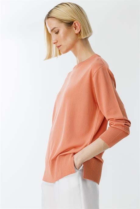 0 Yaka Oversize Triko