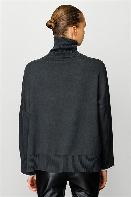 Balıkçı Yaka Oversize Triko
