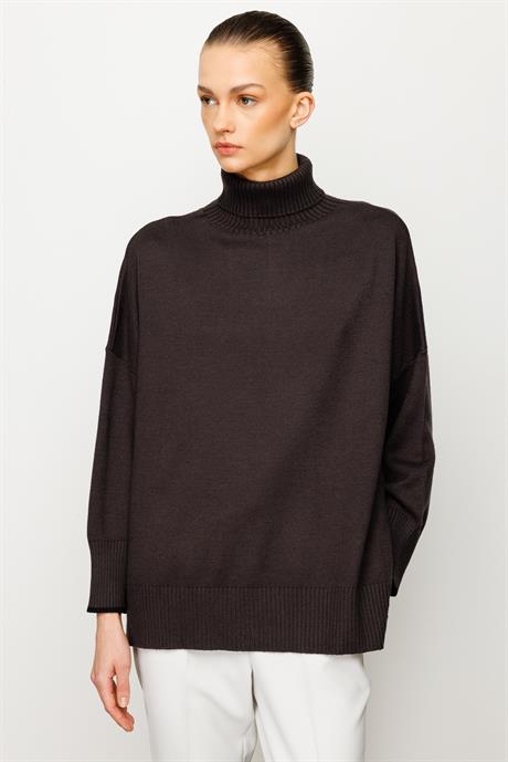 Balıkçı Yaka Oversize Triko