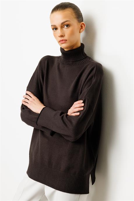 Balıkçı Yaka Oversize Triko