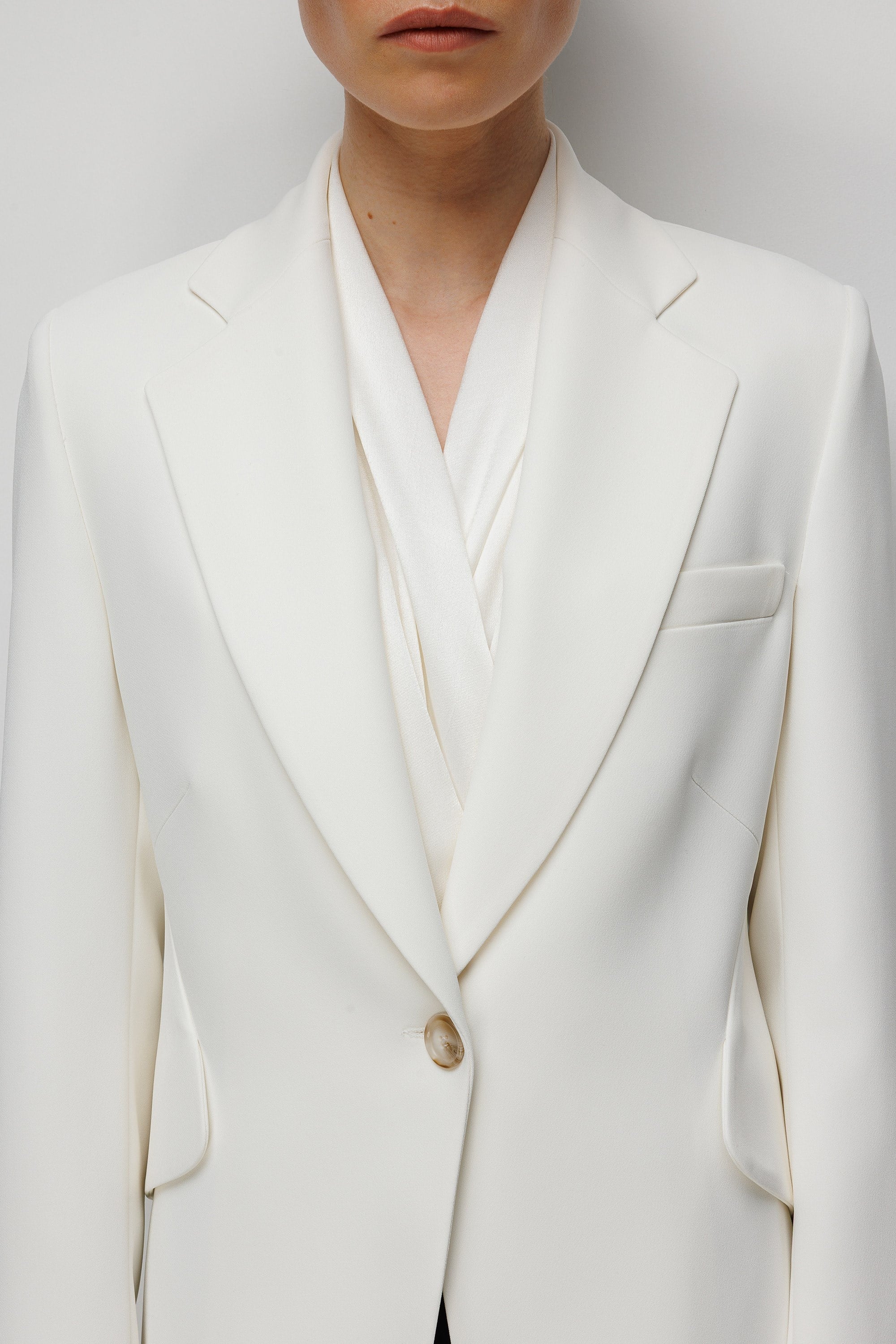 Asimetrik Cepli Ceket