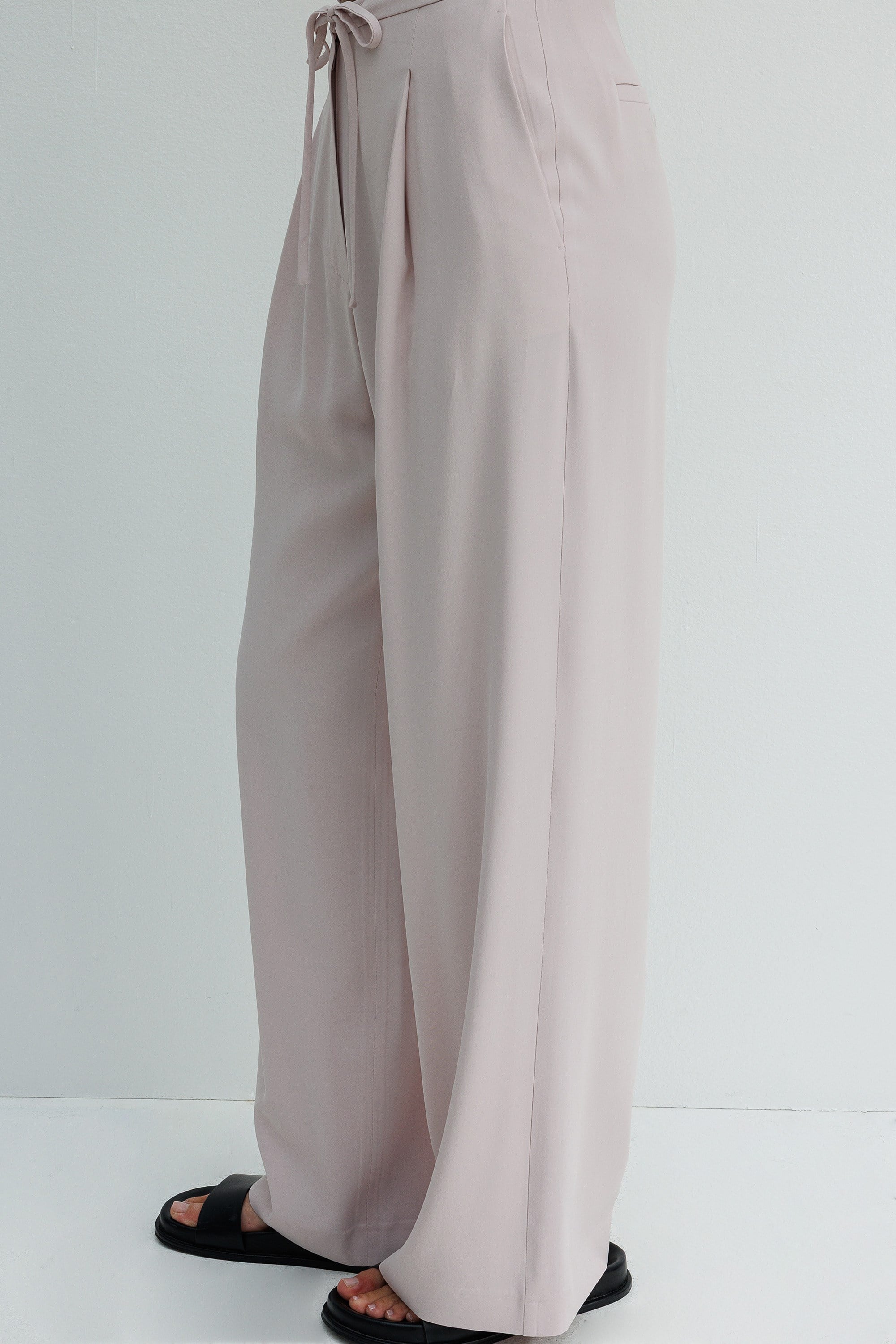 Bağcıklı Bol Kesim Pantolon
