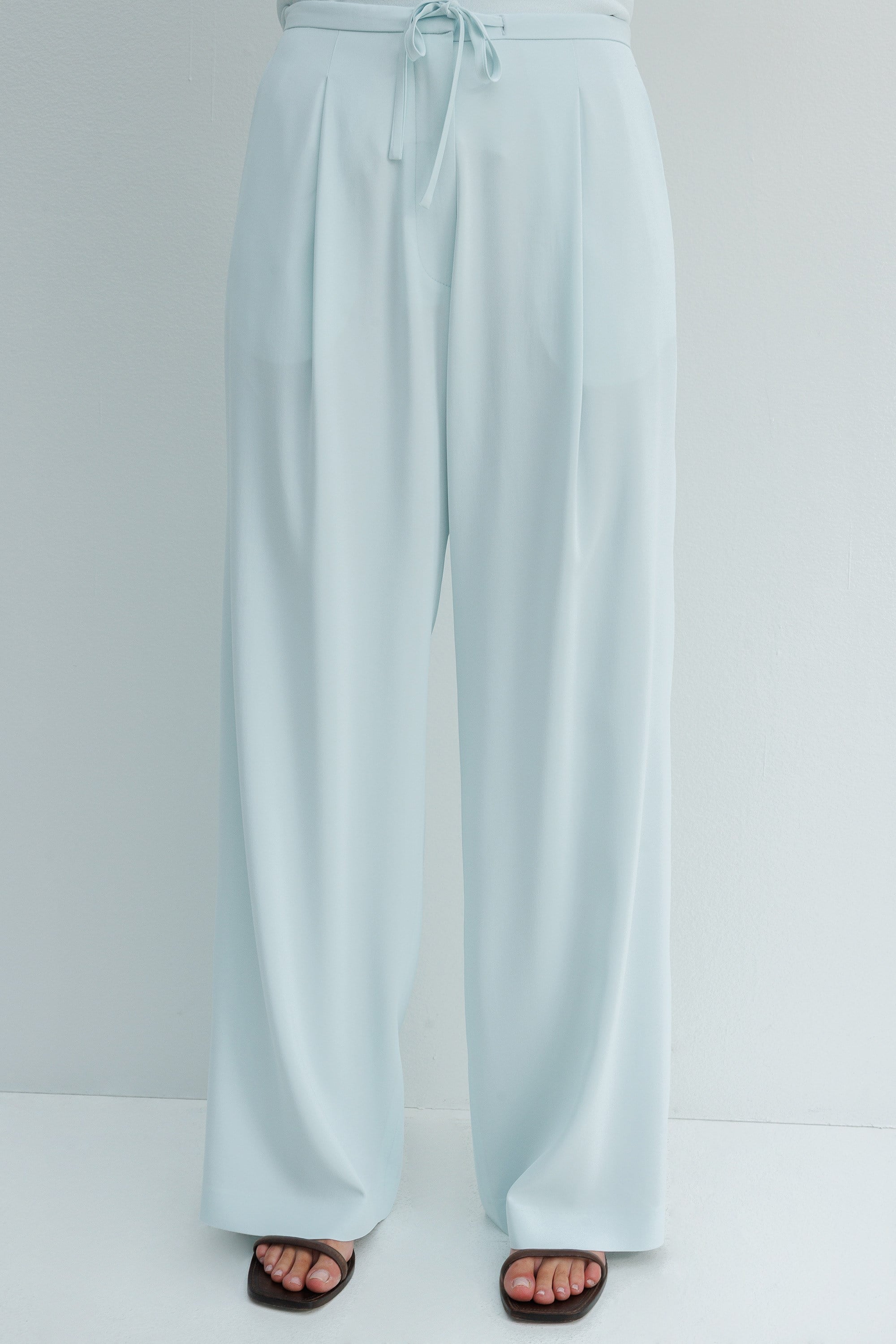 Bağcıklı Bol Kesim Pantolon
