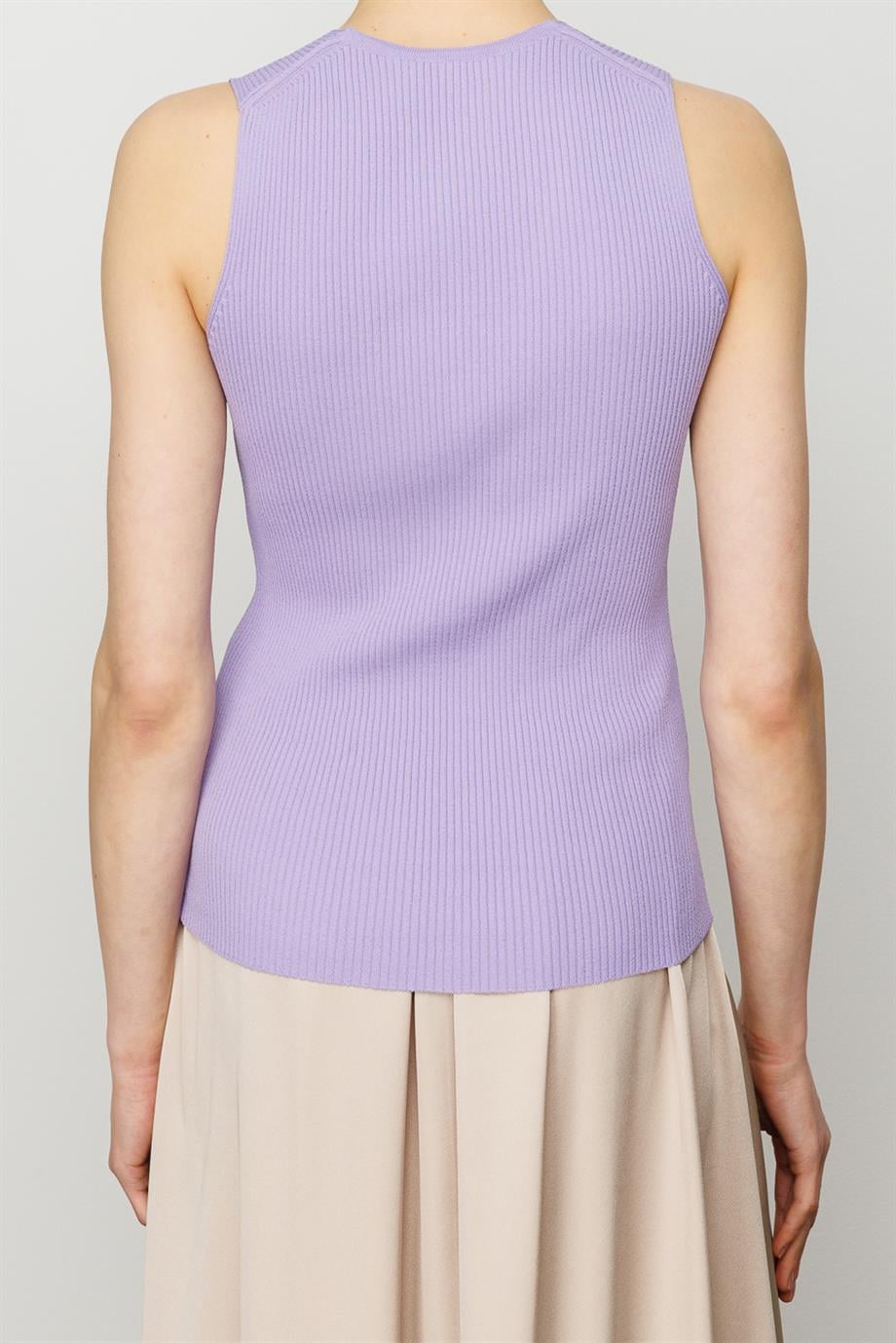 Derby Örgü V Yaka Kolsuz Triko