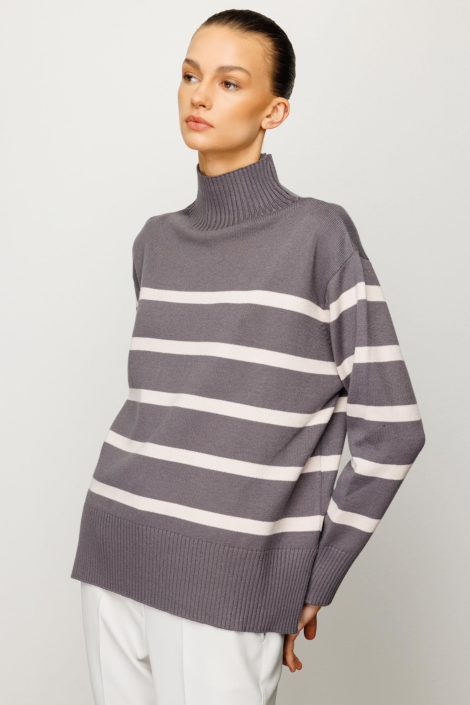 Dik Yaka Çizgili Oversize Triko