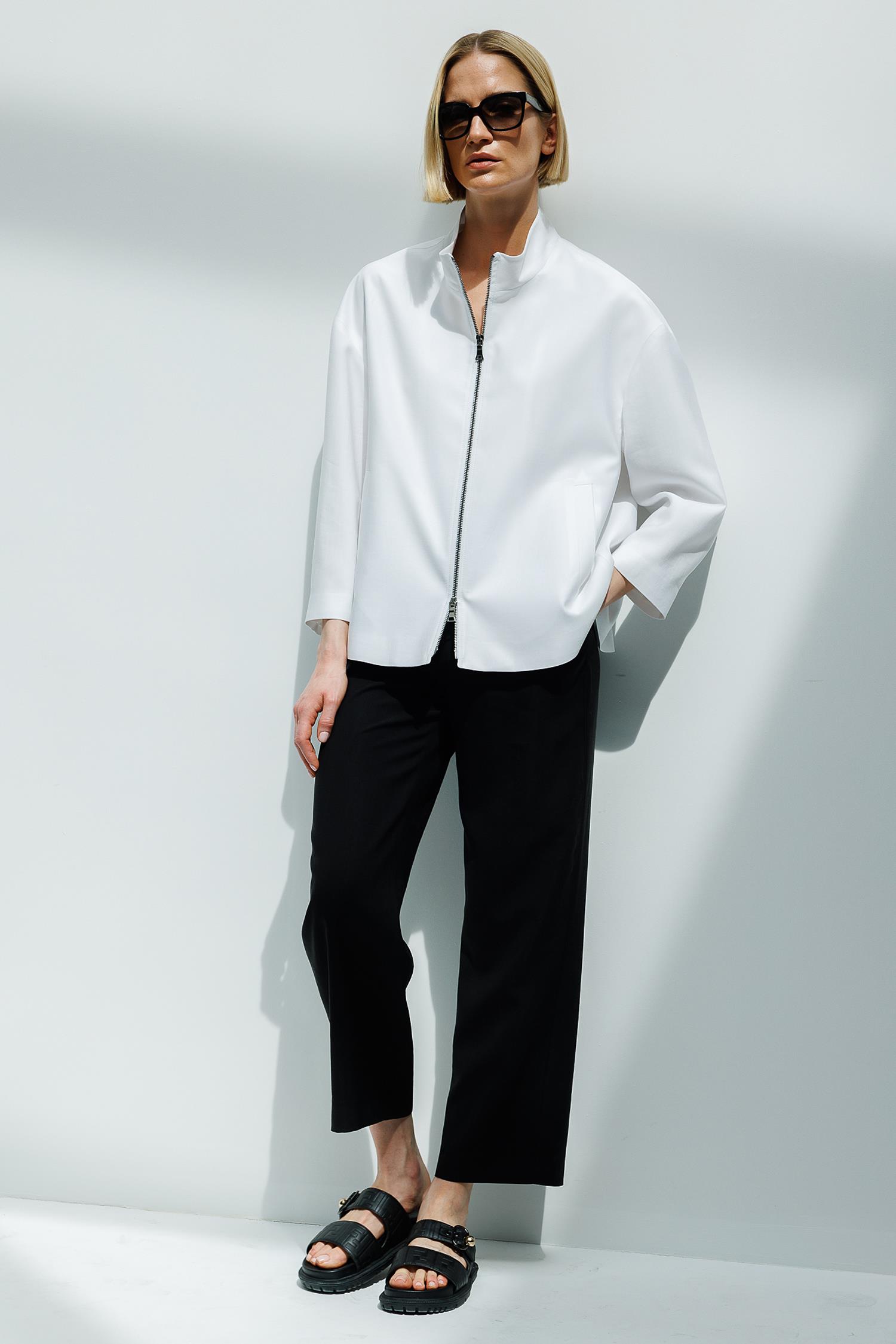 Dik Yaka Fermuarlı Cup