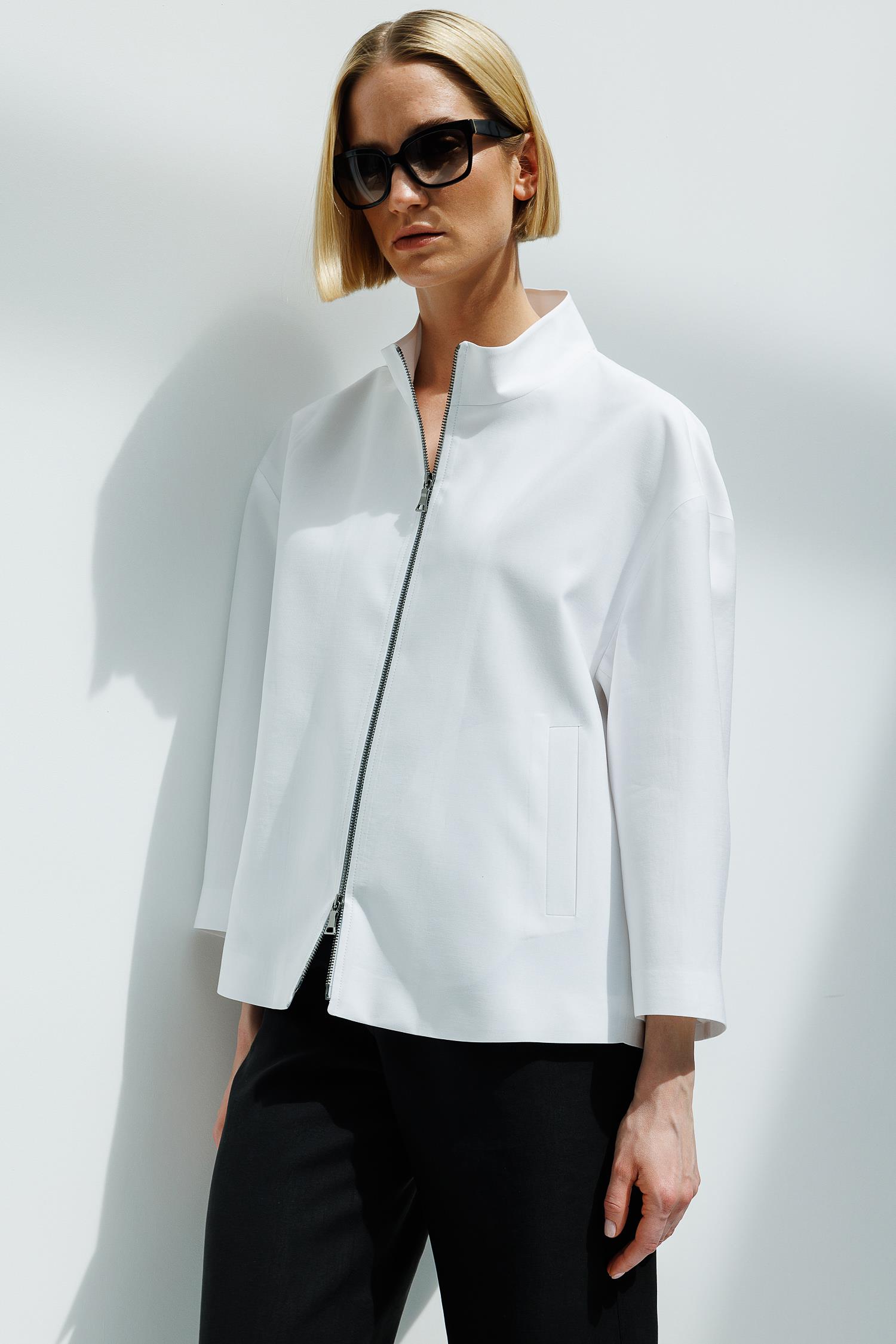 Dik Yaka Fermuarlı Cup