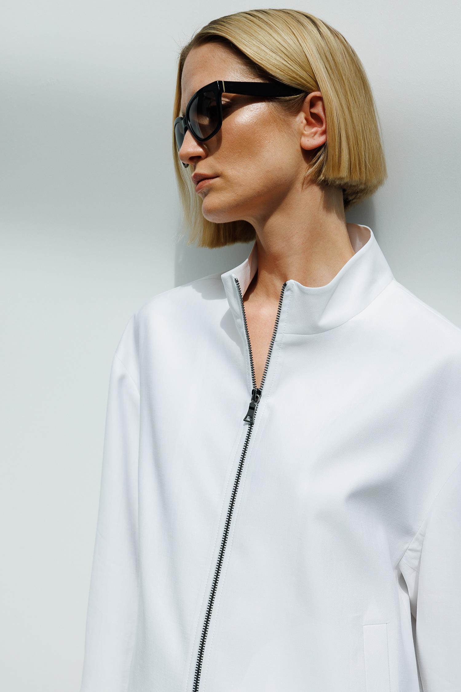 Dik Yaka Fermuarlı Cup