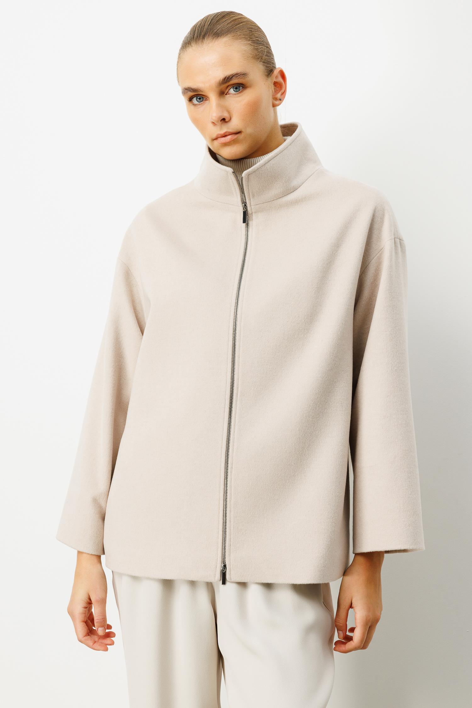 Dik Yaka Fermuarlı Uzun Cup