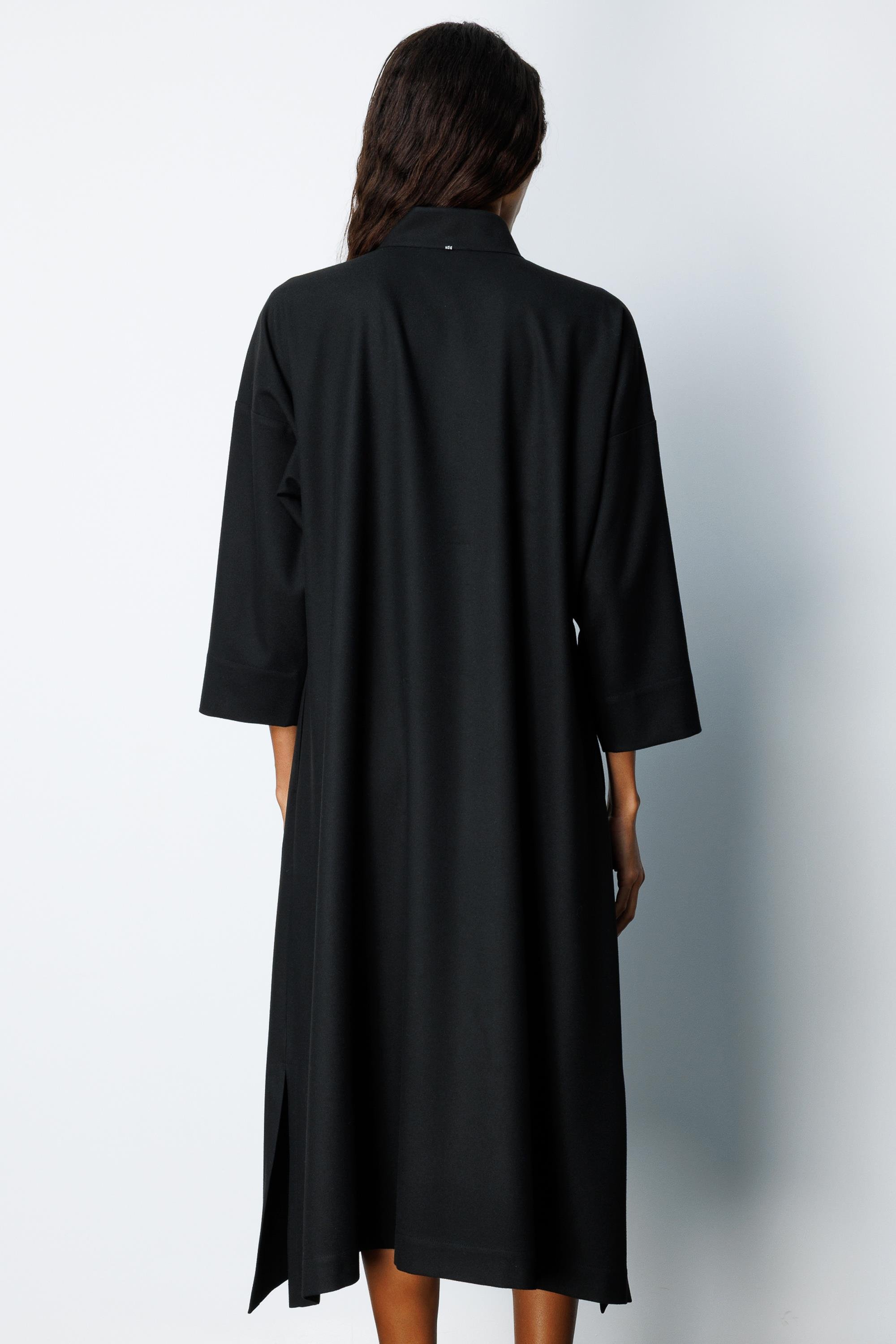 Dik Yaka Flanel Elbise