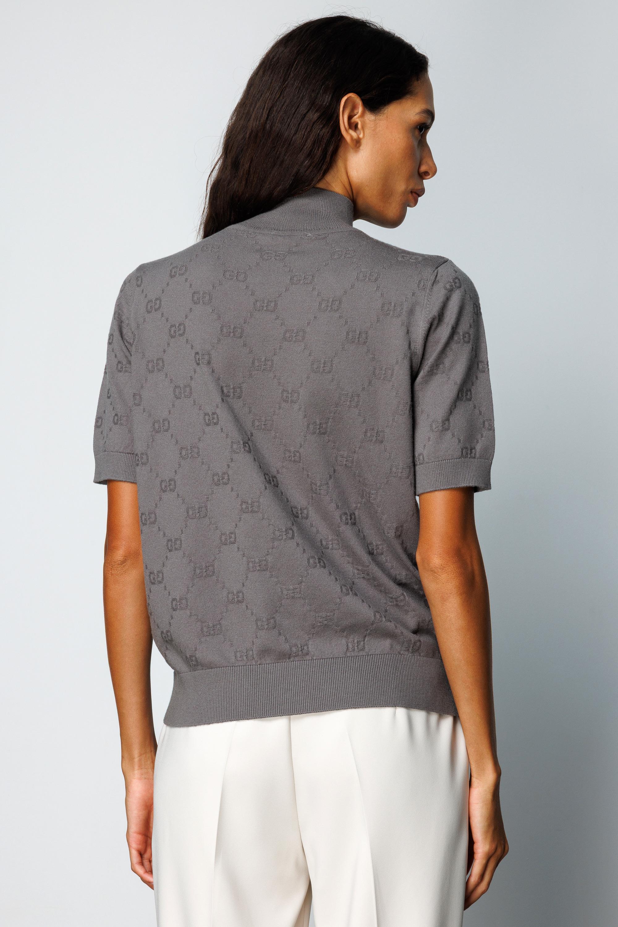 Dik Yaka Jakarlı Yarım Kol Triko