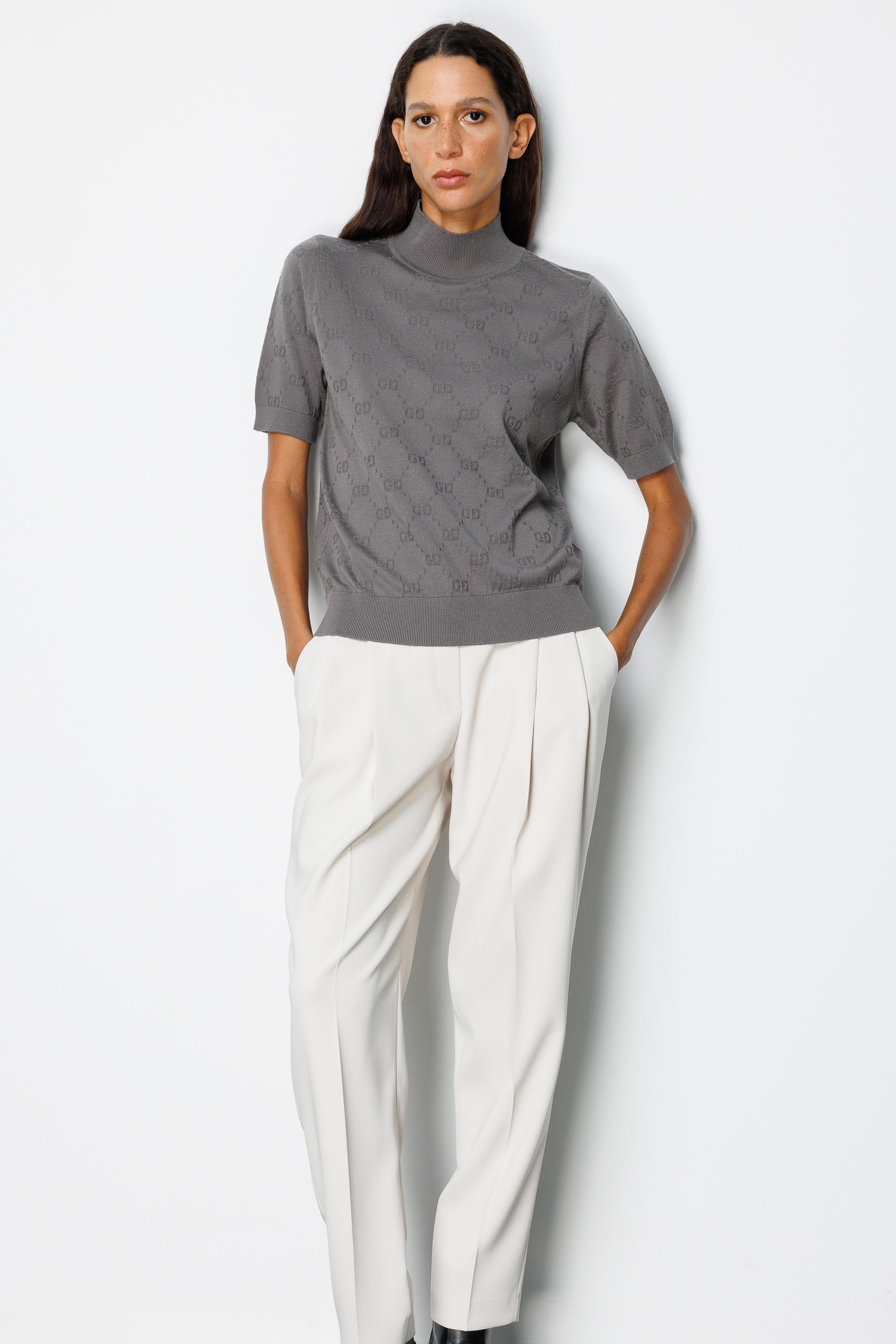 Dik Yaka Jakarlı Yarım Kol Triko