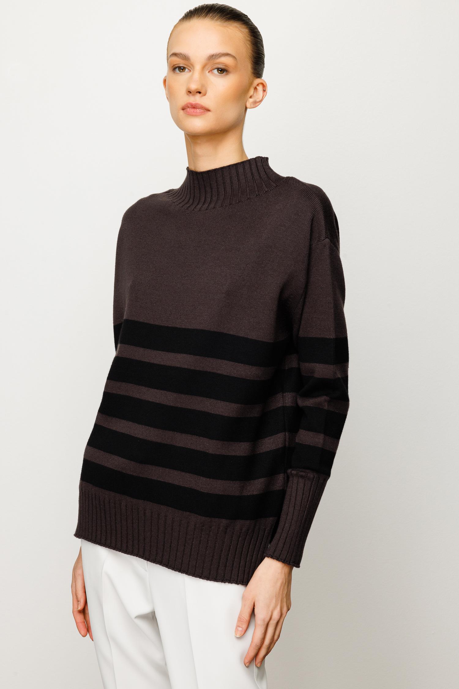 Dik Yaka Kalın Çizgigli Oversize Triko