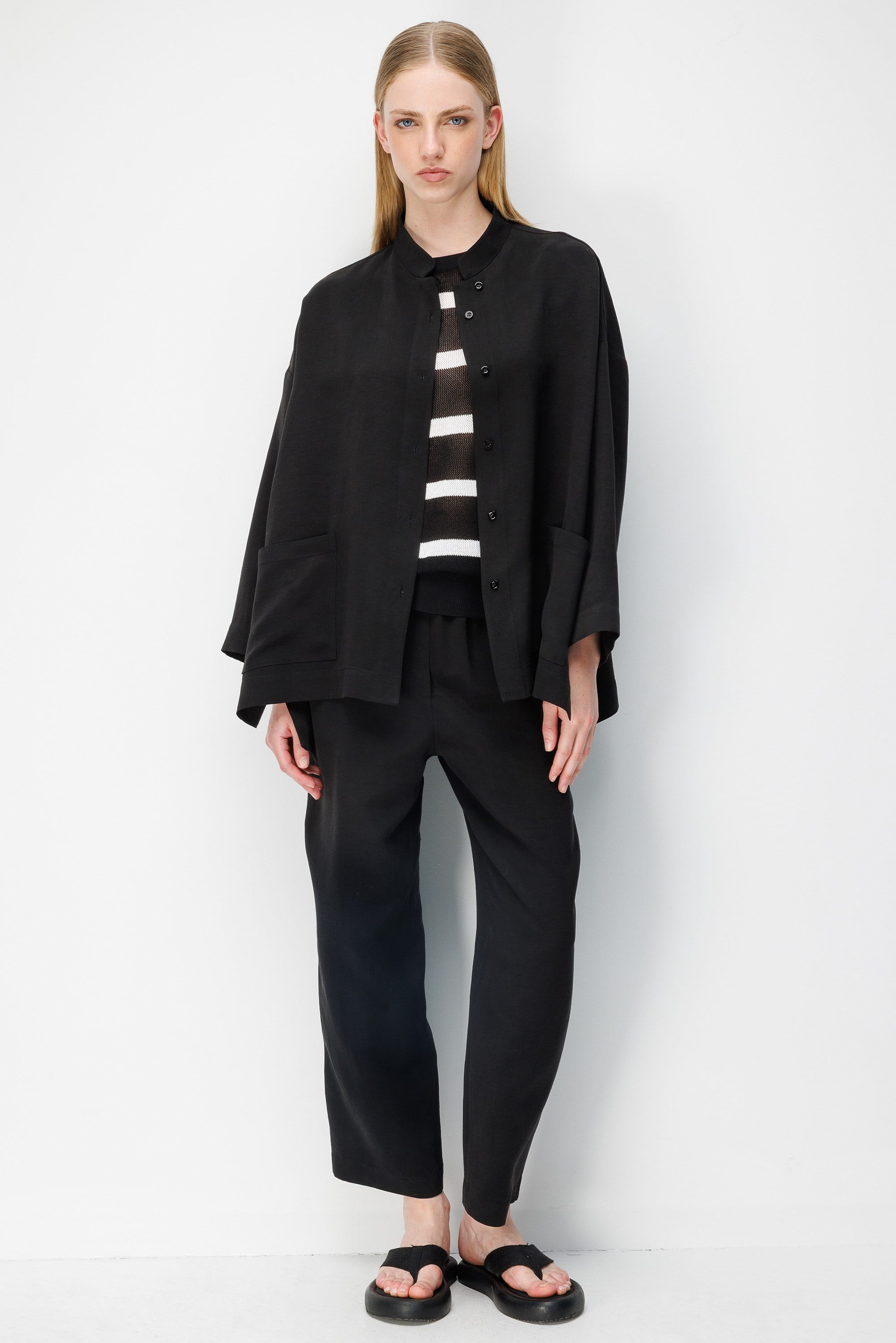 Dik Yaka Oversize Keten Ceket