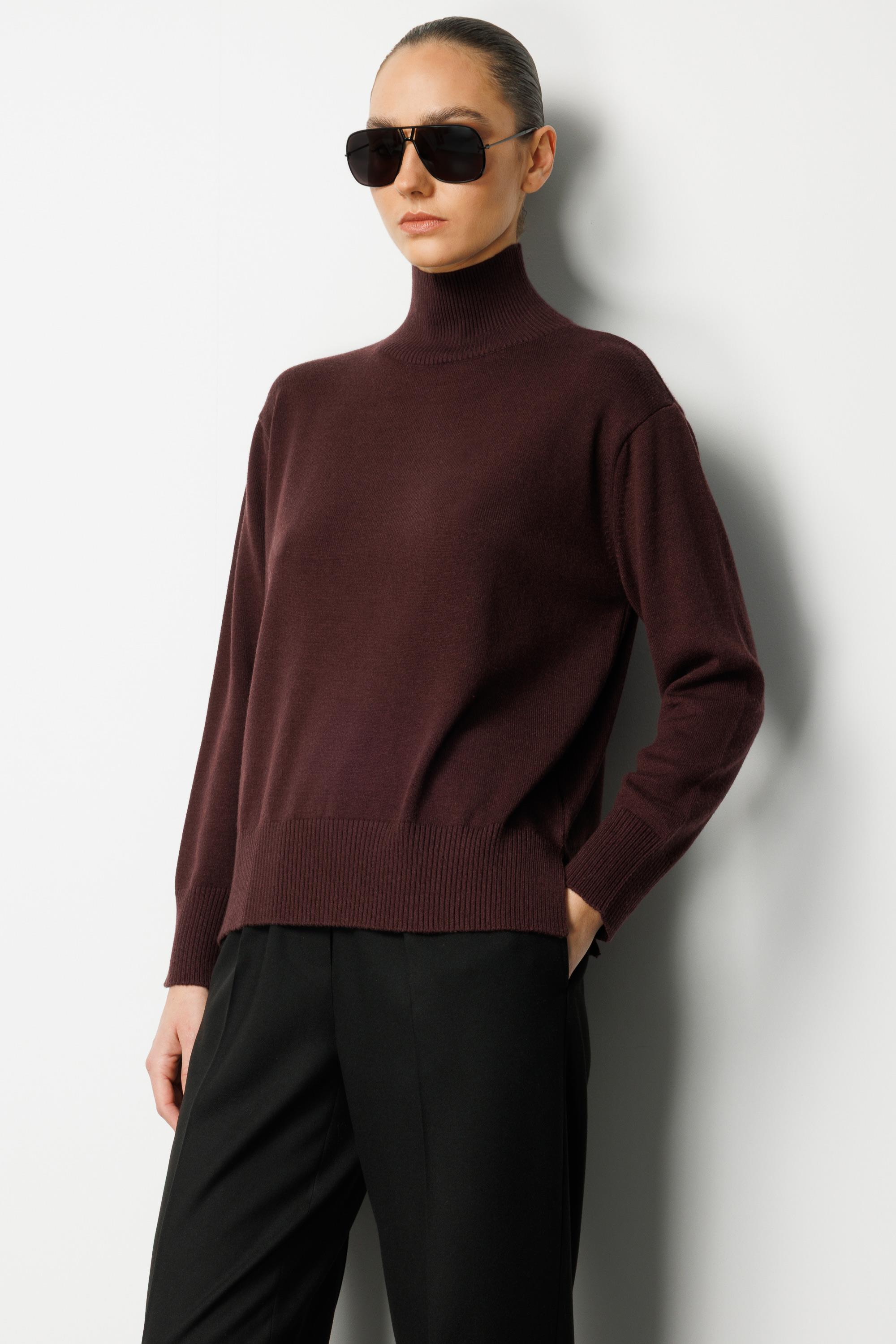 Dik Yaka Oversize Triko