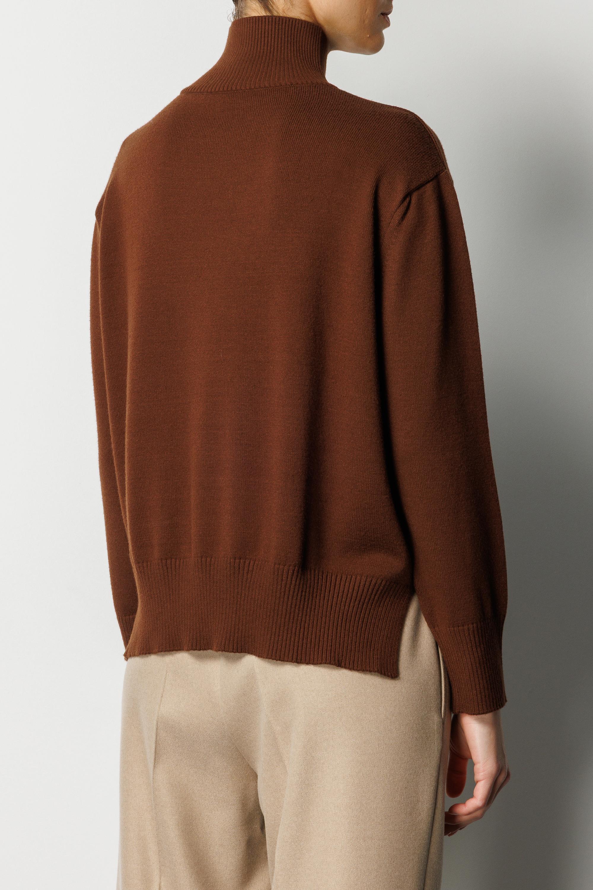 Dik Yaka Oversize Triko