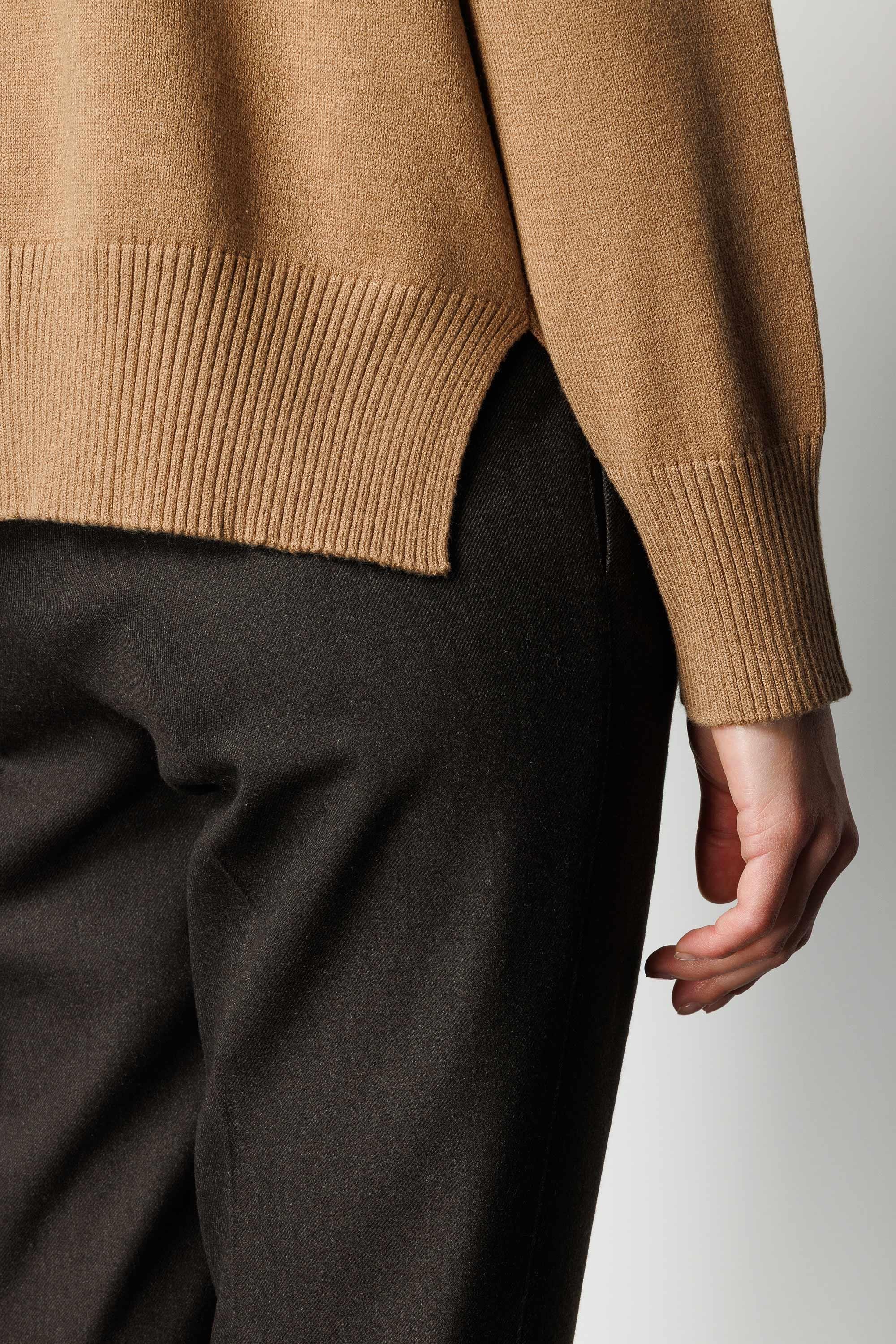 Dik Yaka Oversize Triko