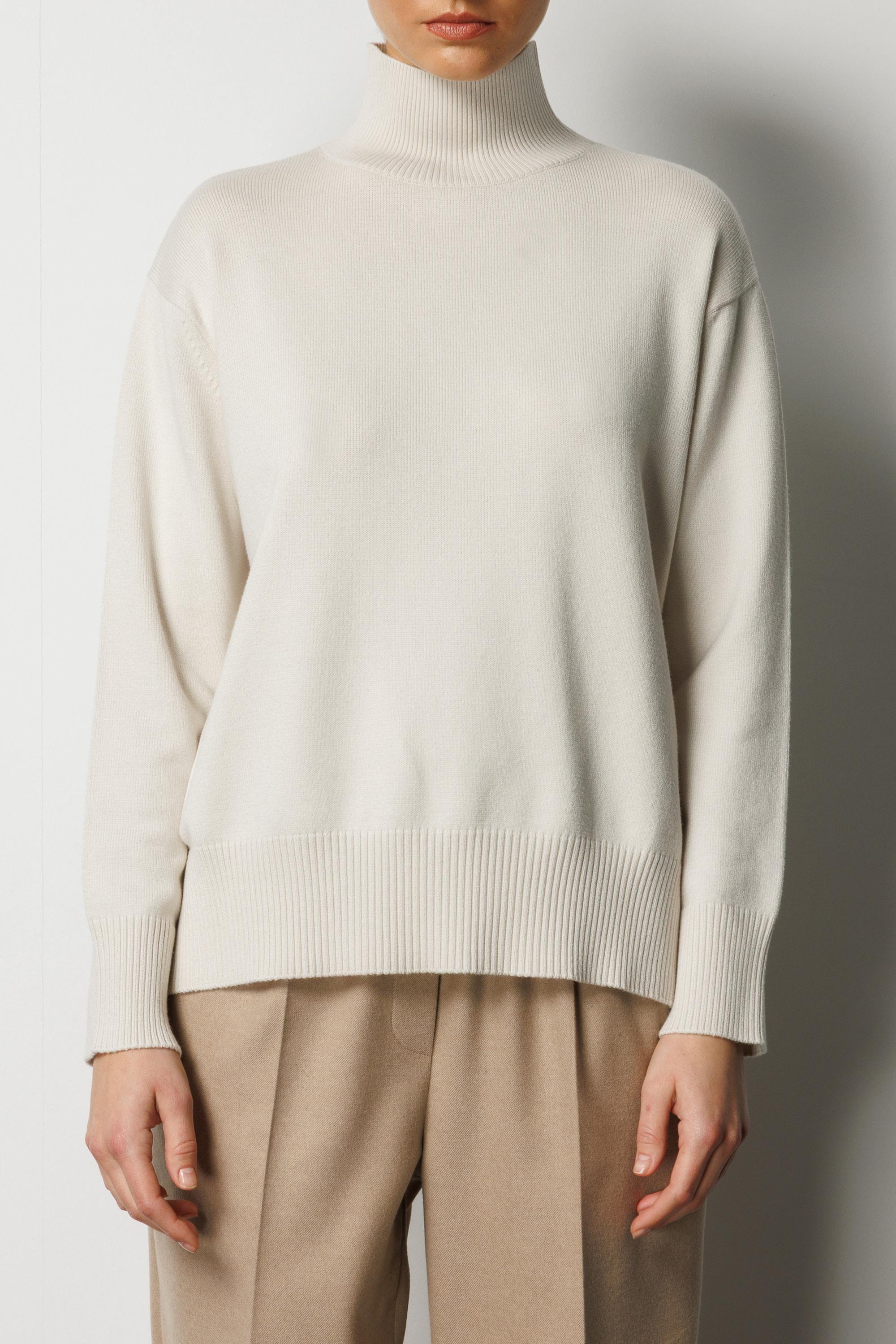 Dik Yaka Oversize Triko