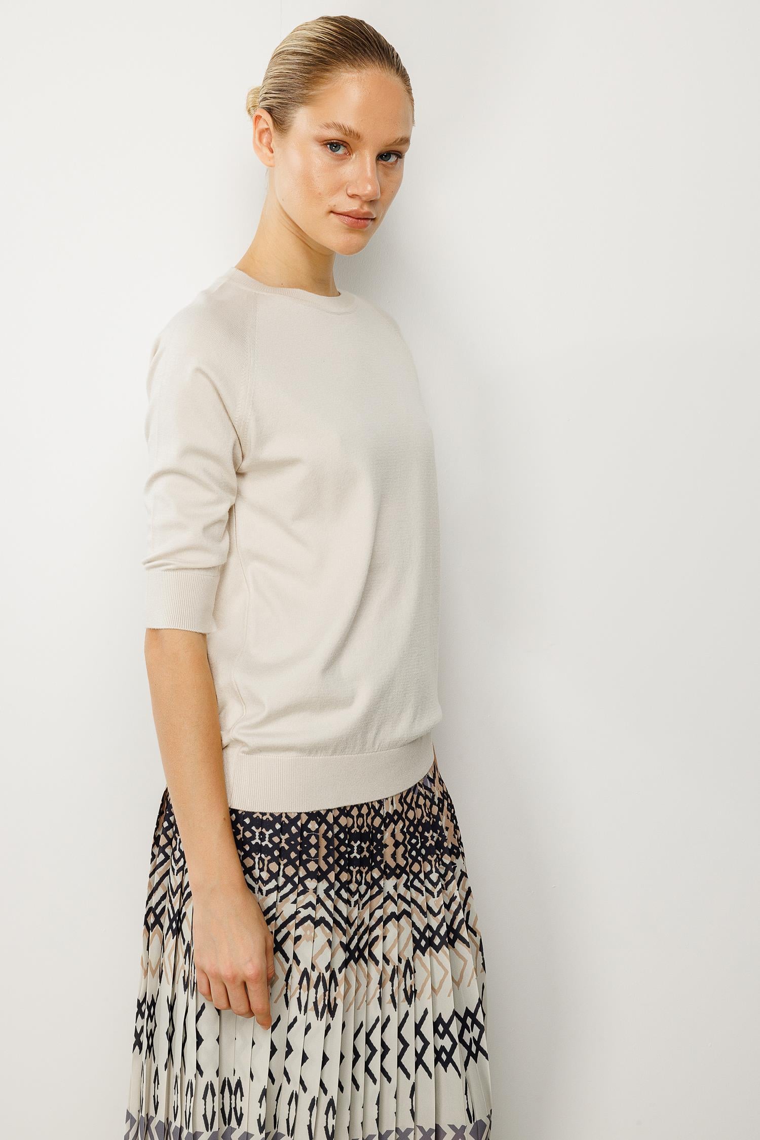 Dik Yaka Truvakar Kol Triko