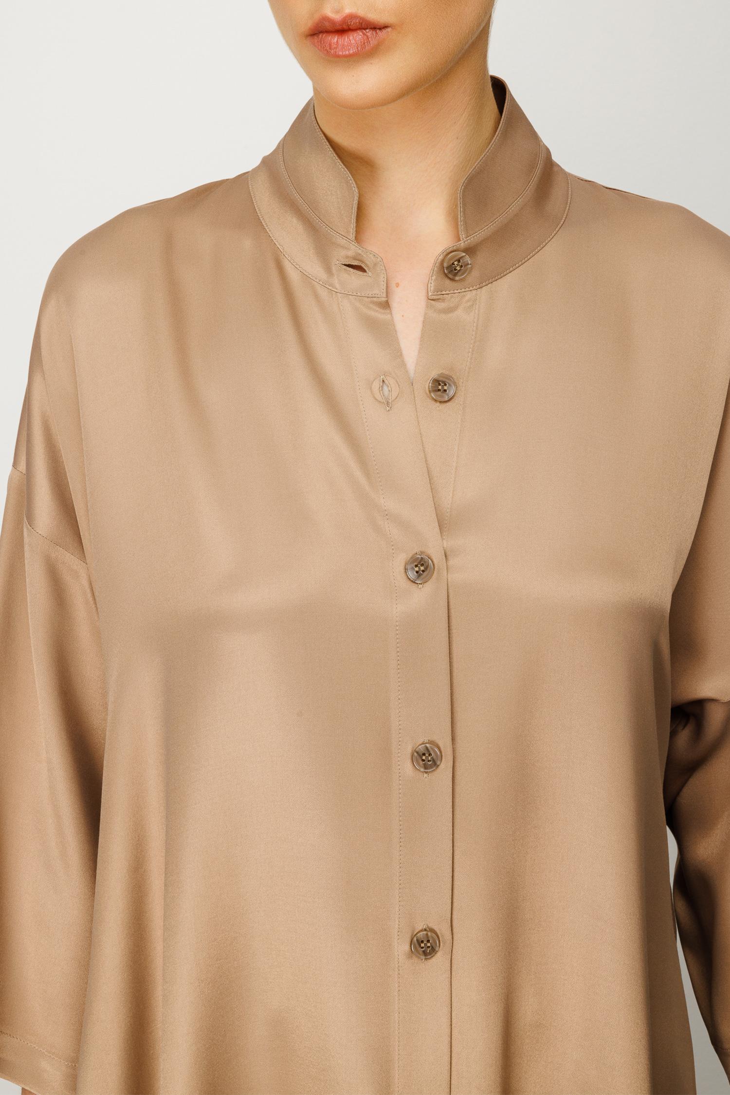 Dik Yaka Yırtmaçlı Tunik